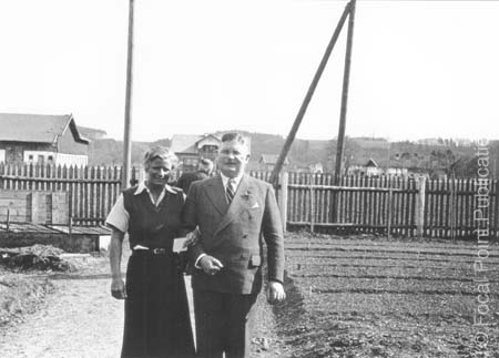 Roehm and female